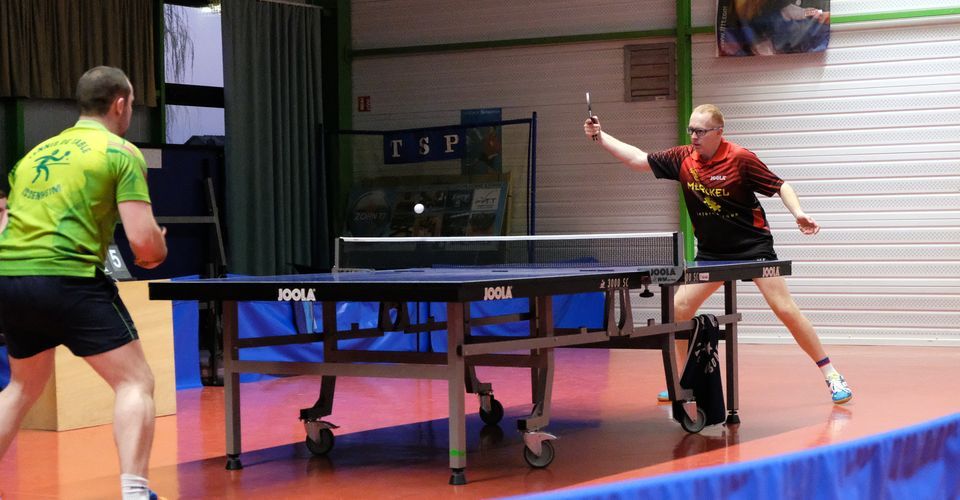 A dr. : Christian Zaza en pleine action vs Mickael Riegel (Issenheim TT)